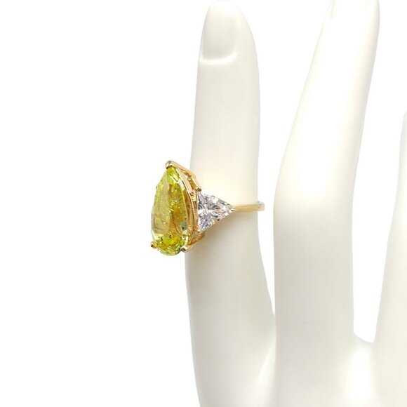 UNCAS Gold Vermeil Over Sterling Large Pear Cut Yellow Rhinestone Ring Size 5 - Picture 2 of 6